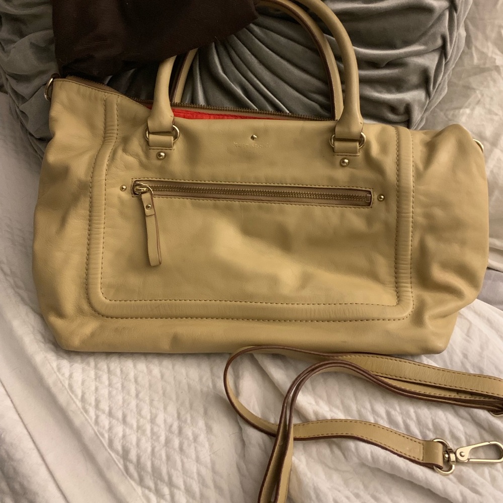 KATE SPADE TAN PURSE/CROSSBODY